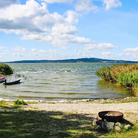 Am Kummerower See, *
