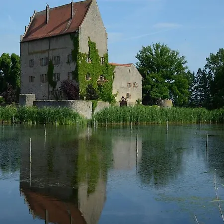 Am Kummerower See, Daire